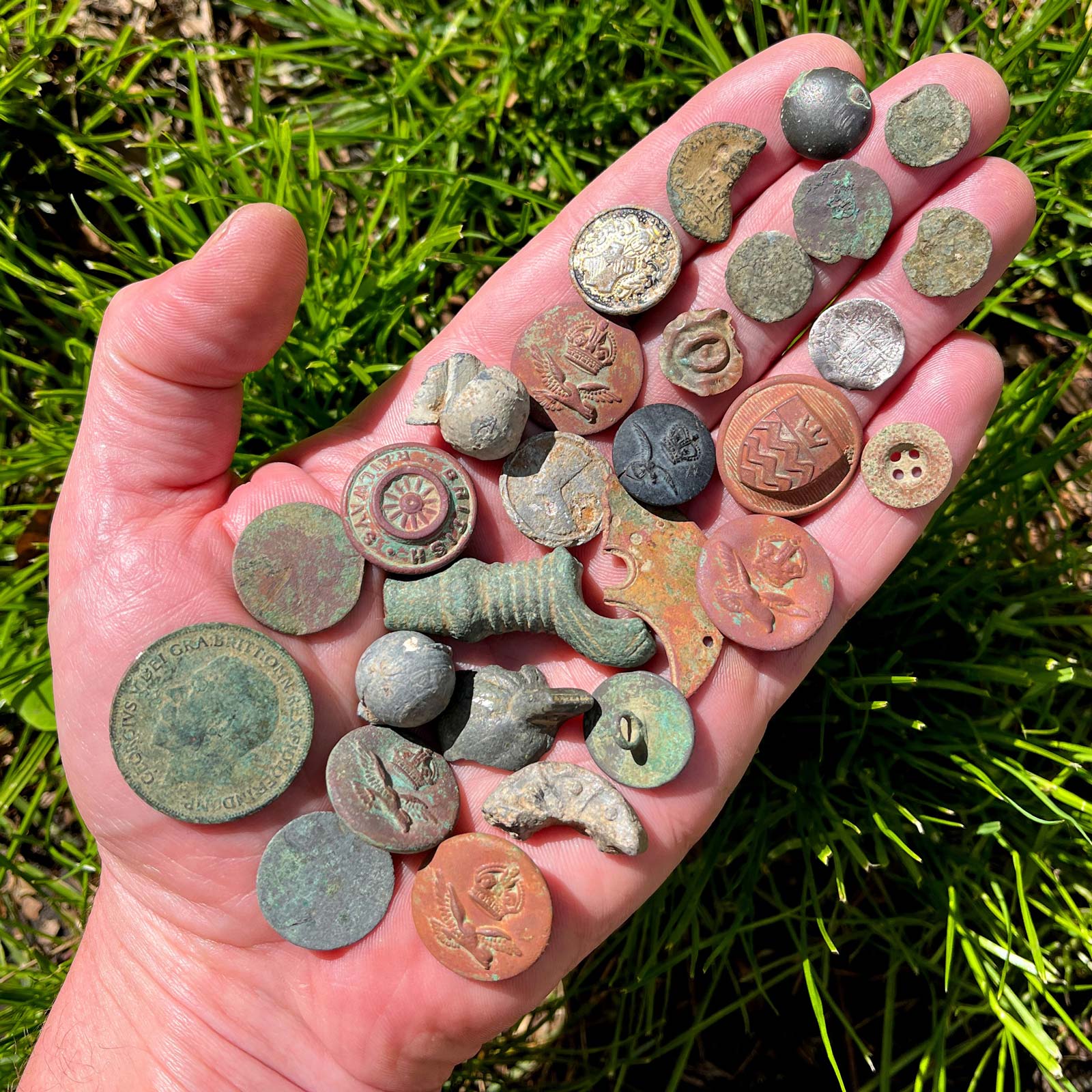 Hand of Finds